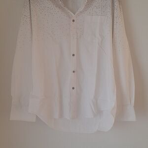 Men’s White Long-Sleeve Button-Up Shirt with Dot Accent
